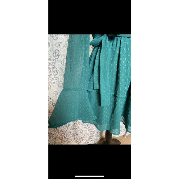 Pretty Little Things Womens‎ NWT Dress Size 6 - Picture 3 of 8